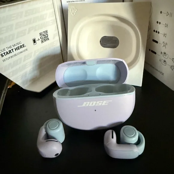 Bose Ultra Open Earbuds in Chilled Lilac - Picture 3 of 6